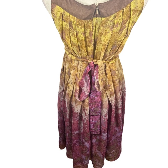 Anna Sui 100% Silk Pleated Ombre Cocktail Dress Size 0 – Yellow/Brown/Pink - Picture 2 of 6